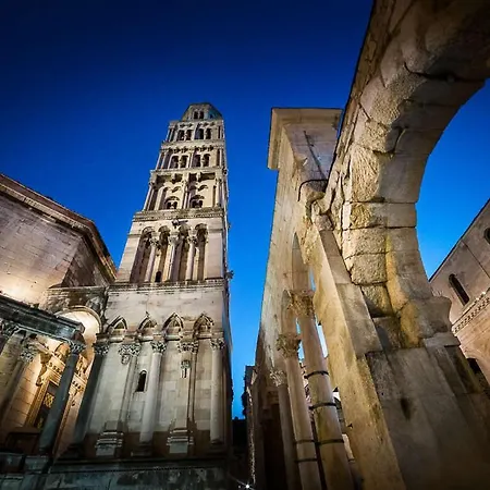 Apartman Plaza Stone