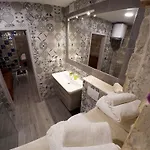 Plaza Stone Apartman